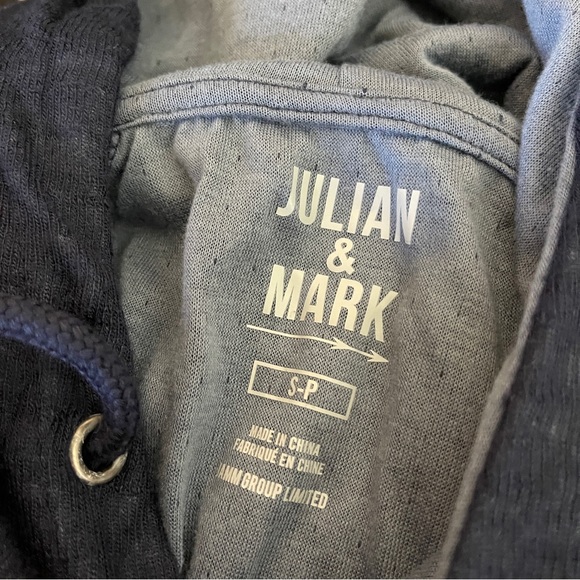 Julian & Mark Blue Sweatshirt - Picture 9 of 9